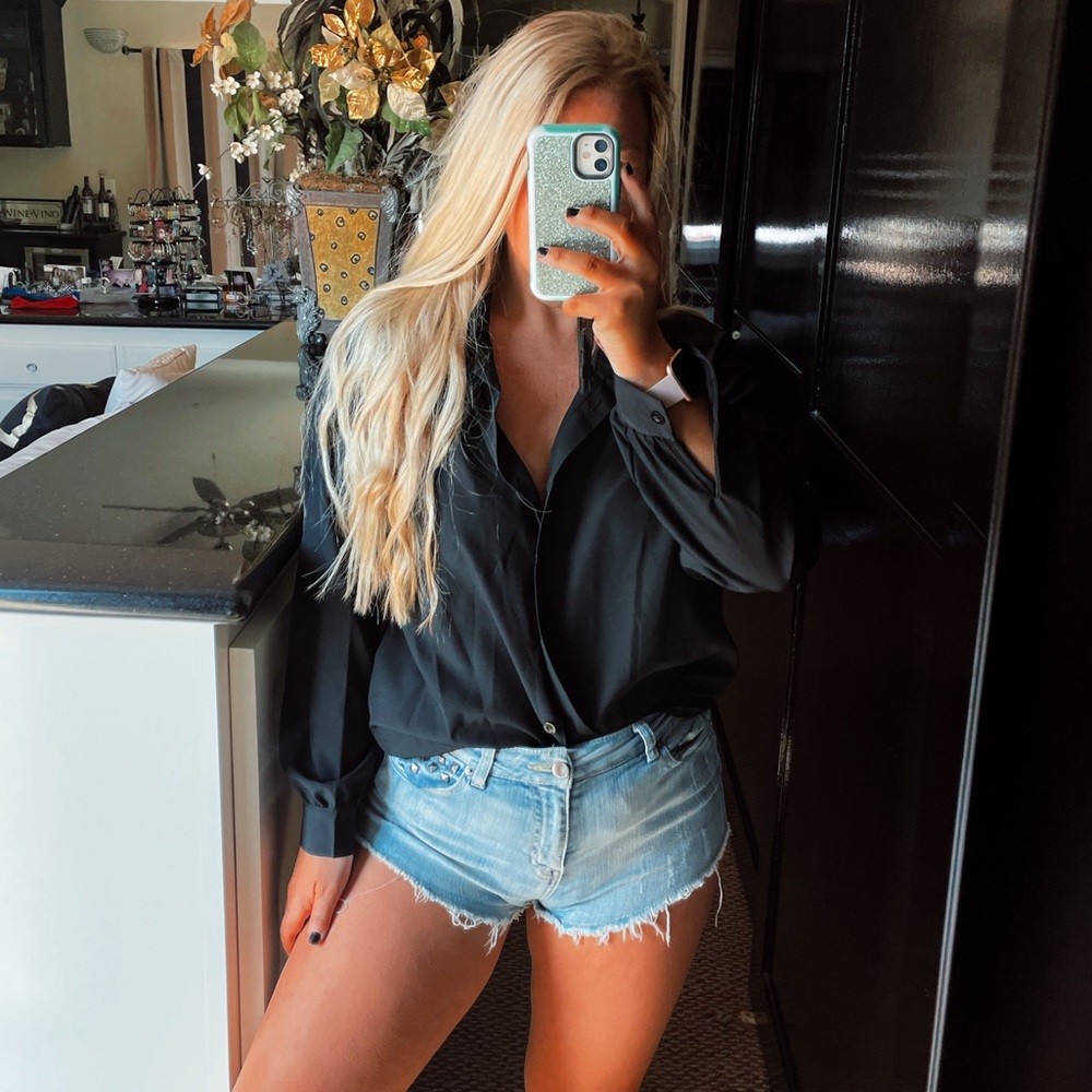 Black button down long sleeve blouse